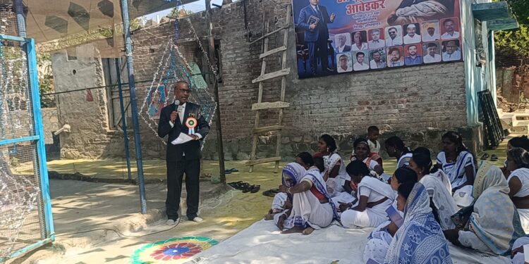 चिखली तालुक्यातील उत्रादा येथे डॉ बाबासाहेब आंबेडकर यांच्या जयंती मोठ्या उत्साहात साजरी करण्यात आली