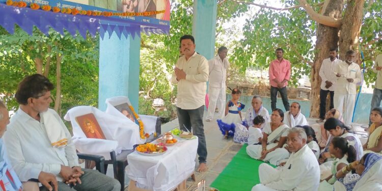 चुरमुरा येथे आंबेडकर जयंती उत्साहात साजरी