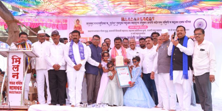 सासवड येथे डॉ. बाबासाहेब आंबेडकर जयंती उत्साहात; मान्यवरांना पुरस्कार वितरण