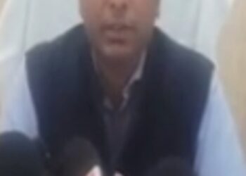 कामचुकारपणा सहन केला जाणार नाही” – जिल्हाधिकारी विनय गौडा यांचा कन्नडमध्ये इशारा