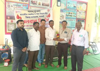 श्री स्वामी समर्थ पुण्यतिथी सोहळा निमितरक्तदान शिबीरात 42 सक्तदांच्याचे रक्तदान आणि गुरुचरित्र पारायण वाचकांना160 वृक्ष वाटप