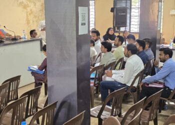 शहादा नगर परिषदेच्या सर्वसाधारण सभेत ६४ पैकी १० विषय नामंजूर; बांधकाम सभापतींचा आक्रमक पवित्रा.