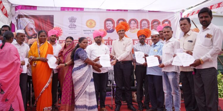 नेवरीच्या शिबिरात 9708 लोकसेवेच्या कामांचा निपटाराग्रामस्थांचा उत्स्फूर्त प्रतिसाद: