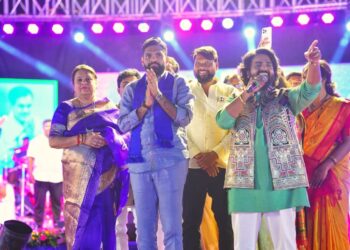 आदर्श शिंदेंच्या पहाडी सुरांनी धाराशिव ‘भीममय’