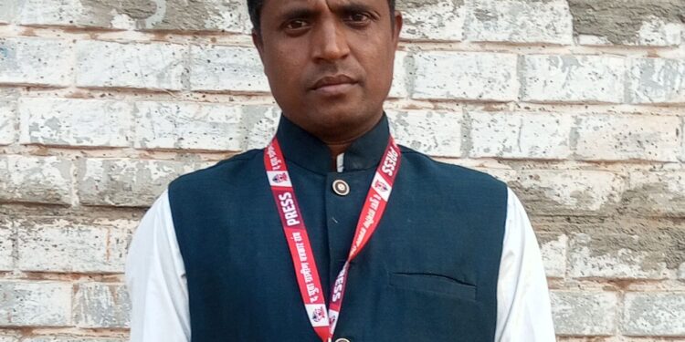 पावरा समाजातील पत्रकार सुरतान पावरा राज्याध्यक्षपदी निवड