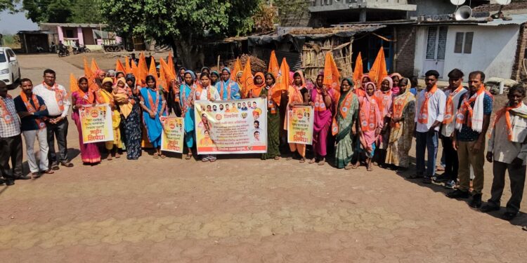 नारी शक्ती वंदन विधेयकाला विरोध; शहाद्यात शिवसेना महिला आघाडीचे तीव्र आंदोलन