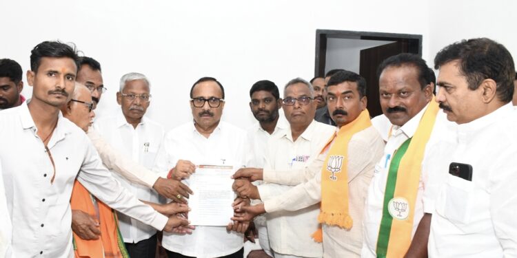 माहूर नगर पंचायतीत २ कोटींचा घरकुल घोटाळा; चौकशीची भाजपची मागणी, प्रशासनावर गंभीर आरोप