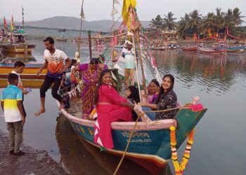 परंपरा जपत पर्यटनाला नवा आयाम; दापोलीत ‘फिशिंग टुरिझम’ची सुरुवात