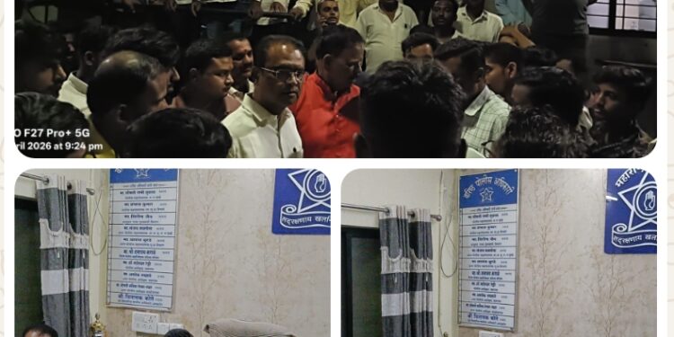 एरंडोलात बनावट अधिकाऱ्यांचा सुळसुळाट; चहा विक्रेत्याकडून ₹१० हजारांची खंडणी, आमदार अमोल पाटील चार तास पोलीस ठाण्यात ठिय्या