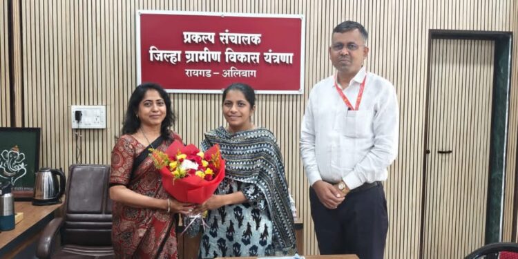 रायगड जिल्हा परिषदेत डॉ. रुपाली सातपुते यांनी अतिरिक्त मुख्य कार्यकारी अधिकारी पदाचा स्वीकार