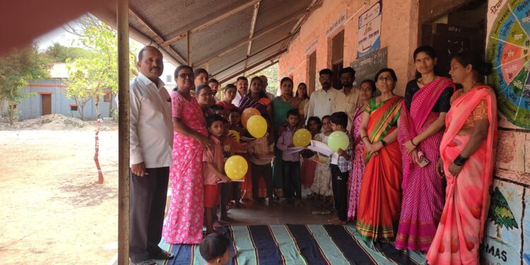 सपकळवाडी जिल्हा परिषद शाळेत निरोप समारंभ व प्रवेशोत्सव उत्साहात संपन्न