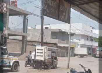 उष्णतेच्या लाटेमुळे सेलूत मोंढा परिसर ओस; नागरिक घरातच