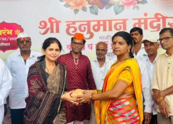 माळीवाडा येथे भक्तिमय वातावरणात काल्याचे कीर्तन; आमदार संजना जाधव यांनी घेतले दर्शन