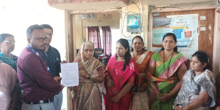 प्रभाग क्र. ३ मधील नागरिकांचा महावितरणाविरोधात भव्य मोर्चा
