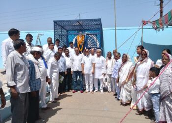 पाथरीत बुद्ध जयंती व महाराष्ट्र दिन उत्साहात साजरा