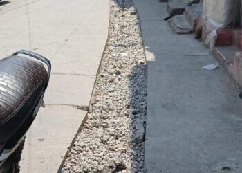 अपघाताच्या खाईत सेलूकरांना ढकलणारे खोदकाम; प्रशासनाचे दुर्लक्ष