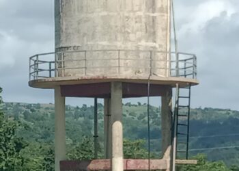 वायर जळाल्याने पाणीपुरवठा ठप्प; डोल्हारा ग्रामपंचायतीवर दुर्लक्षाचा आरोप.