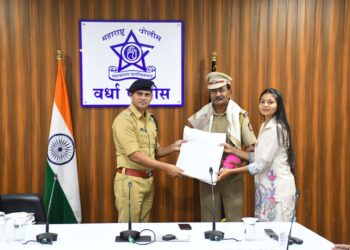 वर्धा पोलीस दलातील ५ अंमलदारांना भावपूर्ण निरोप