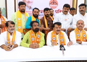 लातूरमध्ये राजकीय हालचालींना वेग; शिंदे गटात प्रवेशानंतर नेत्यांची भूमिका स्पष्ट