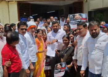 नसरापूर घटनेतील आरोपीस फाशीची शिक्षा द्या; बीडमध्ये तीव्र निषेध