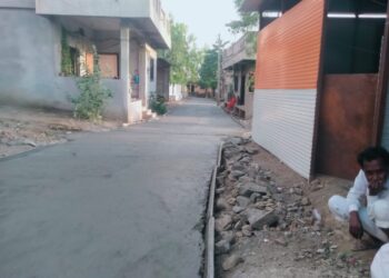 दरेगावात विकासकामांना गती; सरपंचांच्या पुढाकारामुळे गावाचा चेहरामोहरा बदलण्याच्या दिशेने वाटचाल