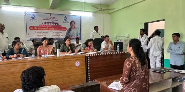कन्नड पंचायत समितीत पाणीटंचाईचा आढावा; विहिरी अधिग्रहणाचे तातडीचे आदेश