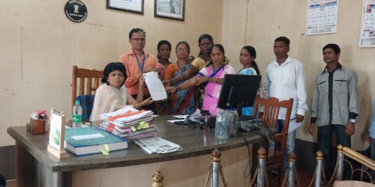 दापोली येथे आदिवासी समाज भवन बांधण्याची बिरसा फायटर्सची मागणी