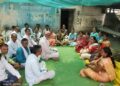 सावरगाव अत्याचारग्रस्त चिमुकलीची वंचित बहुजन आघाडीच्या पदाधिकाऱ्यांकडून भेट; न्यायासाठी लढा सुरू ठेवण्याची ग्वाही