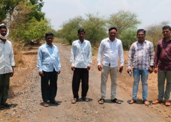 खेड पिंपरी–पापड रस्त्याच्या कामाला गती; सरपंचांच्या पाठपुराव्याला यशाची दिशा