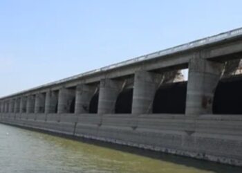 मांजरा धरणात केवळ ३२% पाणीसाठा; अंबाजोगाईसह केज, धारूरमध्ये पाणीसंकट गडद!