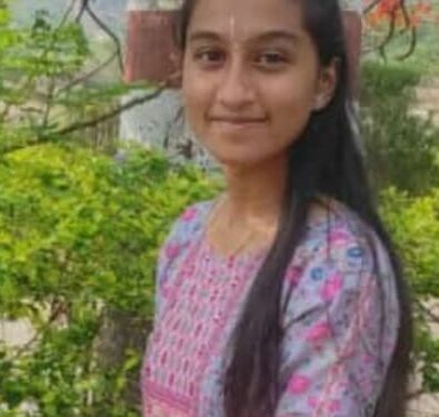जिद्द, मेहनत आणि चिकाटीच्या जोरावर पोलिस पाटील यांच्या लेकीची यशस्वी भरारी