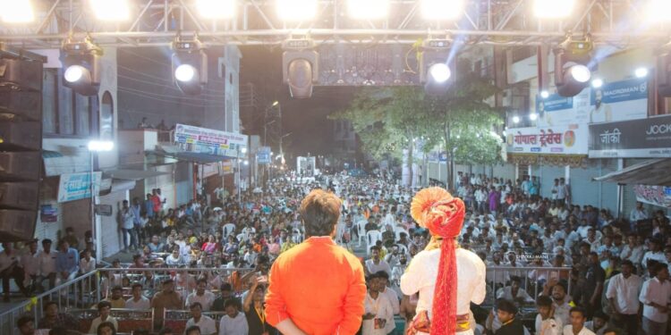 युवा नेते काळे यांच्या संकल्पनेतून धर्मवीरांना आगळे वेगळे अभिवादन