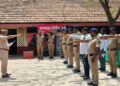 करमाळा पोलीस स्टेशनमध्ये ‘दहशतवाद व हिंसाचार विरोधी दिन’ संपन्न; अधिकारी-अंमलदारांची शपथ
