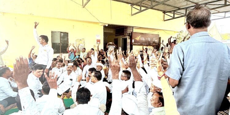 लोणी ग्रामसभेत अवैध खाणपट्टा, क्रशर व दगड वाहतुकीविरोधात एकमुखी ठराव