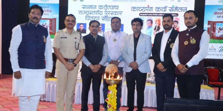 उद्योग भवन परिसरास स्पेशल एज्युकेशन झोनची मान्यता मिळवून देण्यासाठी पाठपुरावा करणार – डॉ. अर्चनाताई पाटील चाकुरकर
