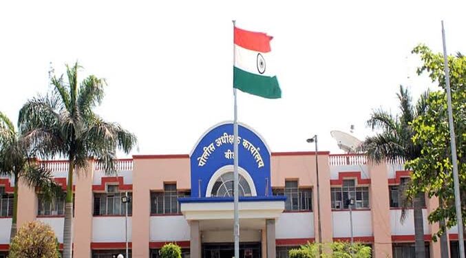 धक्कादायक घटना : दोन लहान मुलांना एसटी बसमध्ये सोडून महिला प्रियकरासोबत फरार