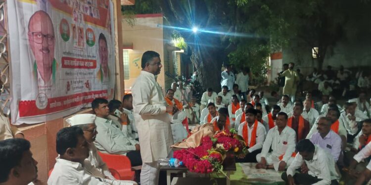 चेंडूफळ येथे जिल्हाध्यक्ष अविनाश गलांडे पाटील यांचे जल्लोषात स्वागत