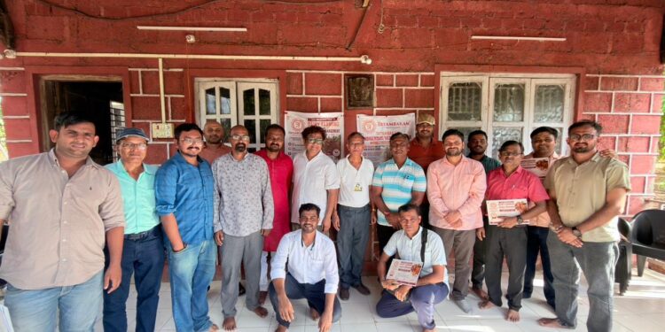 चिंचघर (विक्रमगड) येथे ट्रायंबकम डेअरीतर्फे दुग्ध व्यवसाय व गोशाळा व्यवस्थापन प्रशिक्षण यशस्वी