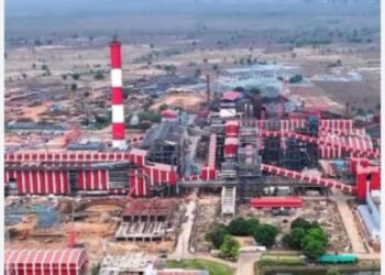 गडचिरोलीतील लोहप्रकल्पावर स्थानिकांना डावलल्याचा आरोप; युवासेनेचा इशारा