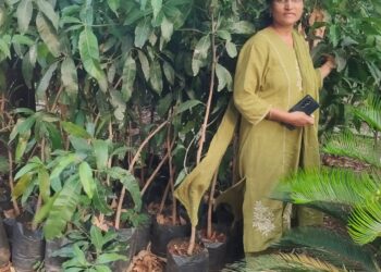सैनिक टाकळीच्या कन्येचा प्रेरणादायी संकल्प; तळे सुशोभीकरणातून गाव विकासाचा नवा आदर्श
