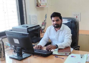 अंजनी बुद्रुकचे सुपुत्र श्री किशोर आल्हाट यांना महाराष्ट्र ग्रामीण बँक रिसोड शाखेत ब्रँच मॅनेजरपदाचा बहुमान