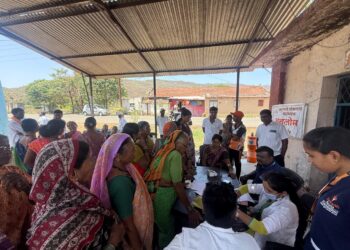 मोहरी खुर्द येथे महाआरोग्य शिबिरास उत्स्फूर्त प्रतिसाद
