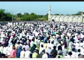 वालूज परिसरात ईद-उल-अजहा उत्साह, भक्ती आणि भाईचाऱ्याच्या वातावरणात साजरी