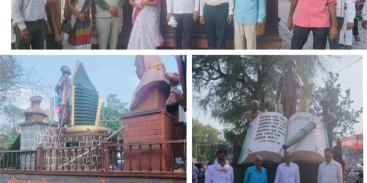 भिडेवाड्याच्या चित्ररथाने जागविल्या भिडेवाड्यातील फुले दांपत्याच्या स्मृती