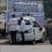 बर्ड व्हॅली गार्डन परिसरात भीषण अपघात; बसची चारचाकींना जोरदार धडक