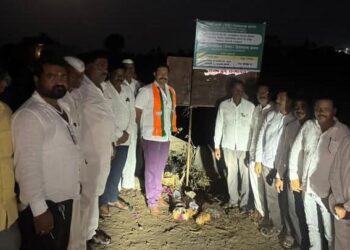 कंदर येथे ५४ लाख रुपयांच्या विविध विकासकामांचे भूमिपूजन व लोकार्पण संपन्न