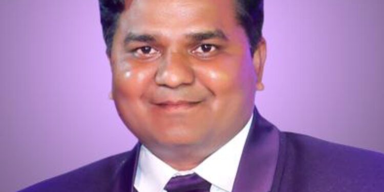 ‘कृत्रिम प्रज्ञा’ : विज्ञान, संवेदनशीलता आणि मानवी मूल्यांचा समतोल साधणारी प्रेरणादायी कादंबरी