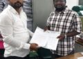 सीझर झालेल्या महिलांच्या कुटुंब कल्याण शस्त्रक्रिया नियमितपणे करा आंबेगाव तालुका राष्ट्रवादी युवक अध्यक्ष विशाल वाबळे यांचे जिल्हाधिकाऱ्यांना निवेदन