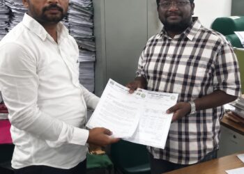 सीझर झालेल्या महिलांच्या कुटुंब कल्याण शस्त्रक्रिया नियमितपणे करा आंबेगाव तालुका राष्ट्रवादी युवक अध्यक्ष विशाल वाबळे यांचे जिल्हाधिकाऱ्यांना निवेदन