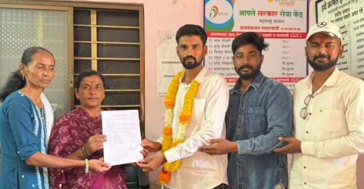 ग्रामपंचायत गडदरवाडीच्या उपसरपंचपदी राहुल लकडे यांची बिनविरोध निवड
